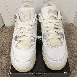 Nike Air Jordan 4 Retro (GS) Size US 6y, 408452-101